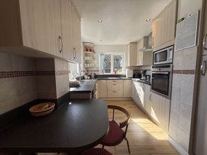 Photo 8- click for photo gallery